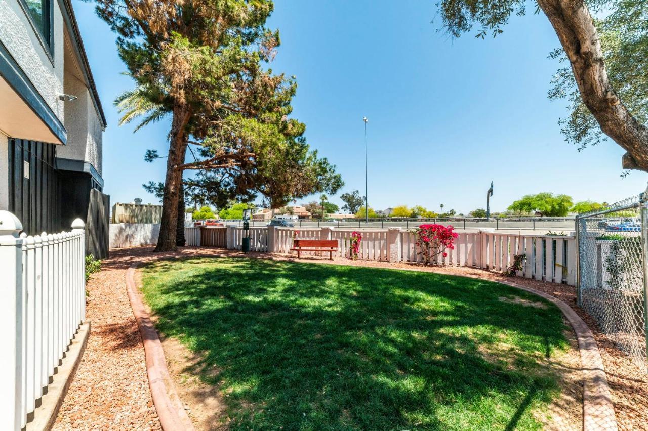 Metro Phx Upstairs 2Bd Sleeps 6 Heated Pool No Pets Allowed Phoenix Exterior photo